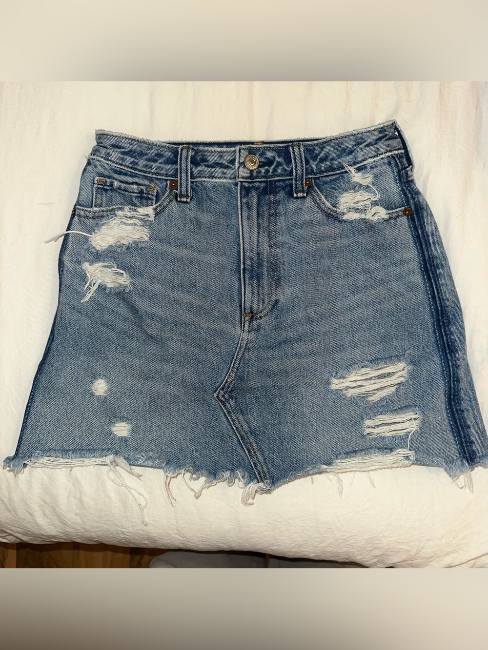 0001 A&F Zoe Natural Rise Vintage A-Line Skirt- Size 26